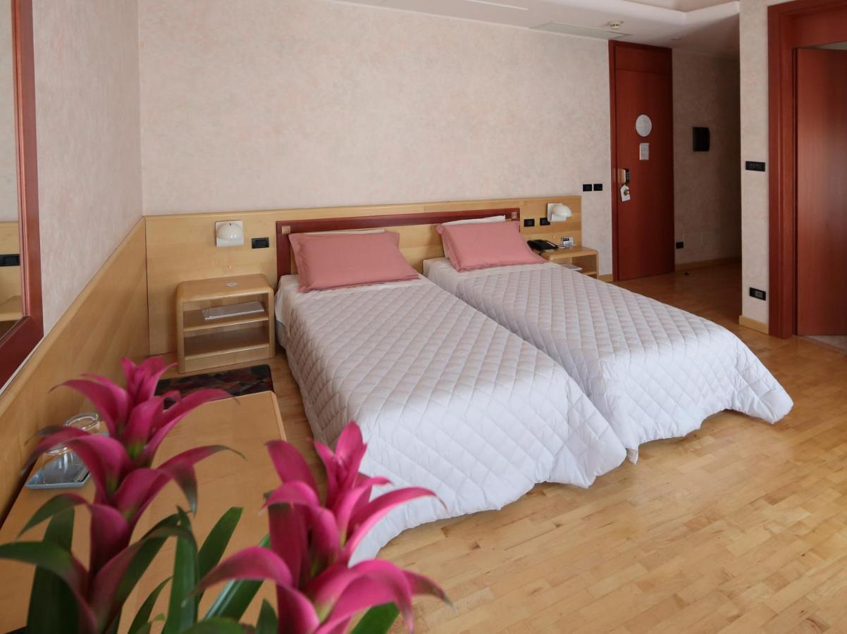 Hotel Conta Taste The Experience Pieve di Soligo Kültér fotó